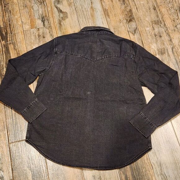 🔸️NWT Levi's Black Ultimate Snap Buttoned Western Long Sleeve Top Large - Picture 3 of 12